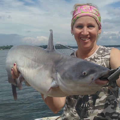 How to Catch Blue Catfish on Lake Tawakoni, Tony PenneBaker