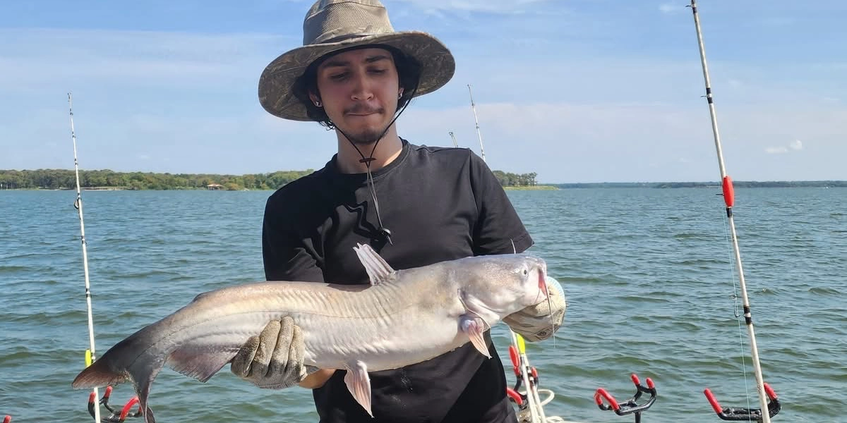 Lake Tawakoni Fishing Guide-Tony Pennebaker